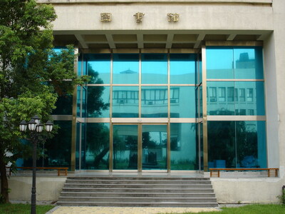 館前正門01