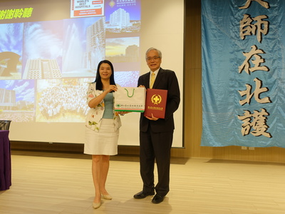 陳威明25